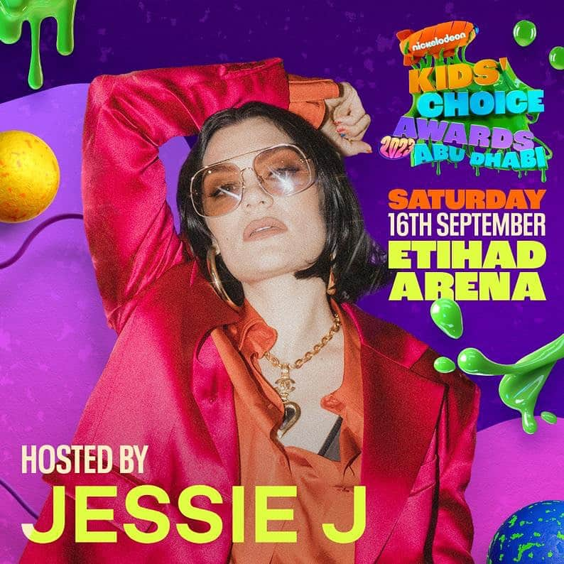 ジェシー・Jのインスタグラム：「1st hosting gig ever!!! 🧑🏻‍🎤🧑🏻‍🎤🧑🏻‍🎤  My first day back to work since having Sky couldn’t be better!!  🎆🎆🎆🎆🎆🎆 See you there @kidschoiceawards SLLLLIMMEEEEE MEEEEEE 😂」