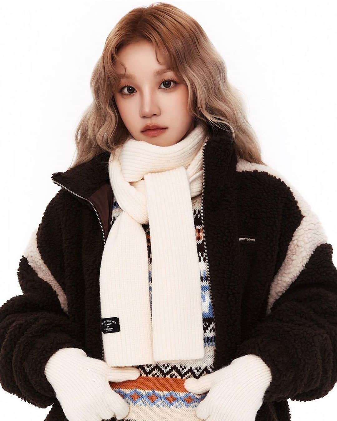 ウギさんのインスタグラム写真 - (ウギInstagram)「2023 F/W Collection X YUQI  #여자아이들 #G_I_DLE #GIDLE #우기 #YUQI」9月4日 16時48分 - gidle.yuqi