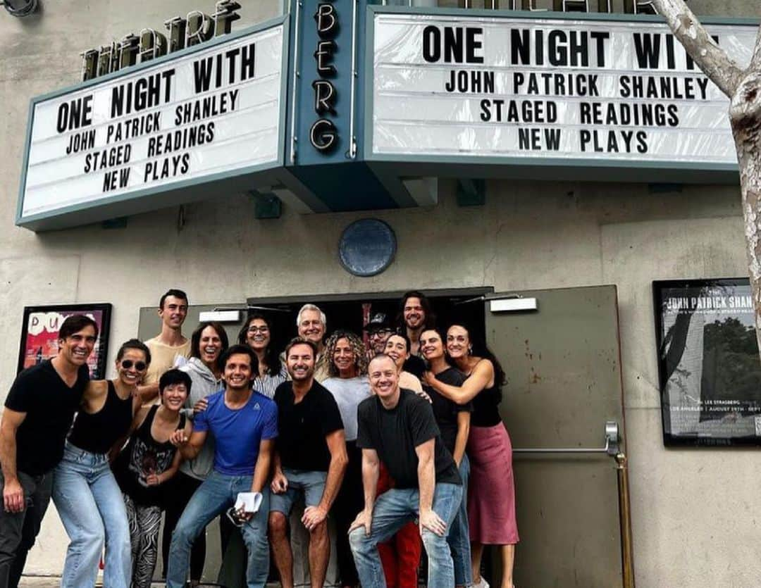 アナベス・ギッシュさんのインスタグラム写真 - (アナベス・ギッシュInstagram)「I spent the entirety of last week with these talented and brave actors, as well as other artist-souls here in LA, seeking nourishment and connection through the language and spirit of a legendary playwright. In a darkened theater, in actual physical space, we connected, we sweat and panicked; laughed wickedly and, of course, wept. We fought demons and battled our egos; we were terrified and humbled and radiant and messy. It is no small thing to willingly reach for these things and be deeply changed by them. For sure, I am changed. (“Activate me!”) Thank you to Jackie and Nick and Paul for organizing and producing this workshop. Thank you to everyone pictured (and tagged) here for their courage and gorgeous humanity. And thank you to John Patrick Shanley for writing and sharing so generously his art, his language and his witty, wise heart. ❤️」9月5日 2時59分 - annabeth_gish