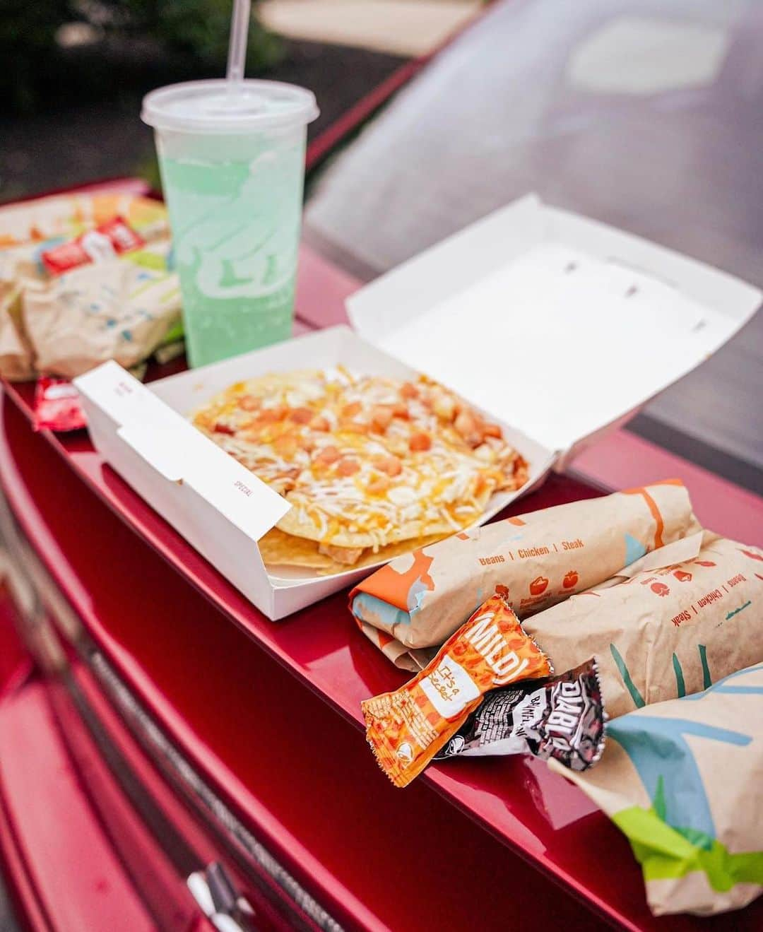 Taco Bellのインスタグラム：「when we say tailgating this is what we mean」