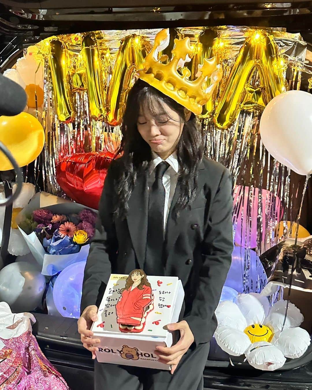 キム・セジョン（Gugudan SeMiNa）のインスタグラム：「어리고 여렸던 내게 용기와 믿음을 선물해 준, 모든 현장 사랑 가득했던 우리 드라마  경이로운 소문 1,2  함께라는 말이 얼마나 소중한지, 그 말 하나로 얼마나 많은 것들을 만들어낼 수 있는지 몸소 배웠던 우리 경이로운 소문   함께해 준 모든 분들께 진심으로 감사드립니다  함께 할 수 있어 너무 행복했습니다」