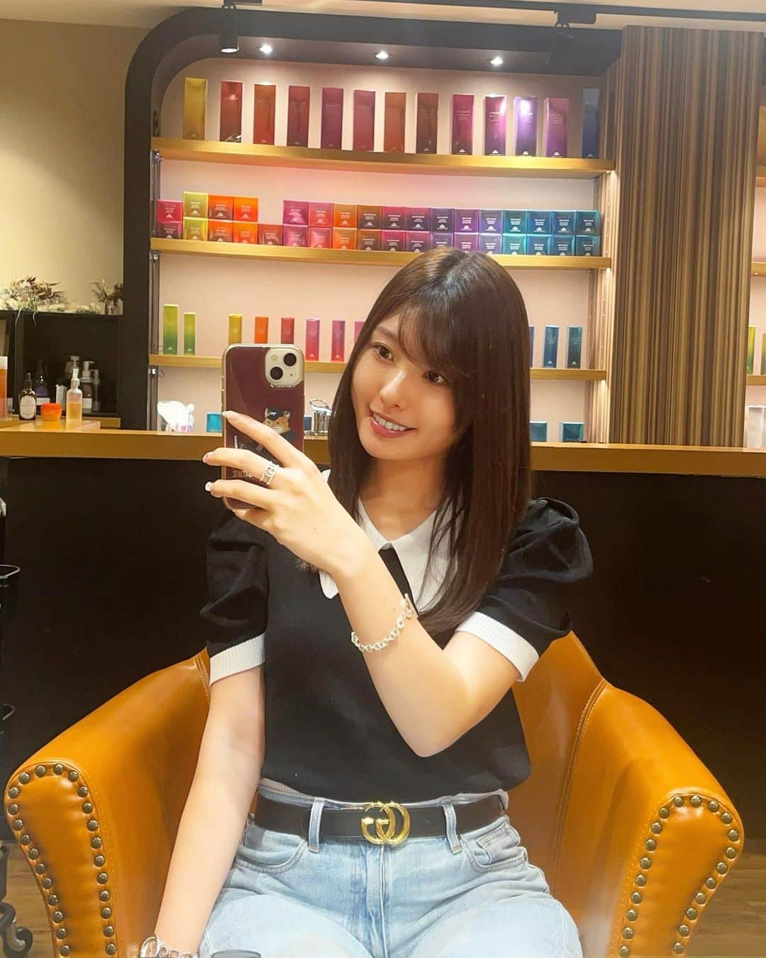 YOUKORINさんのインスタグラム写真 - (YOUKORINInstagram)「夏のダメージにヘアケア🤍 @gucciman.tokyo  新宿にあるトリートメント専門店 【私のトリートメント】 さらさらツヤツヤに仕上げて 貰いました🥰  しっかり髪質のダメージを 見ながら施術して貰えました😌  髪がさらさらだと気分あがるね！ 動画でサラサラ具合が伝わるかな🥹  PR @gucciman.tokyo #私のトリートメント #東京サロン #新宿サロン #ヘアエステ #艶髪トリートメント#ヘアケア#東京美容室#髪質改善トリートメント」9月4日 19時11分 - xxy0uc0riinxx