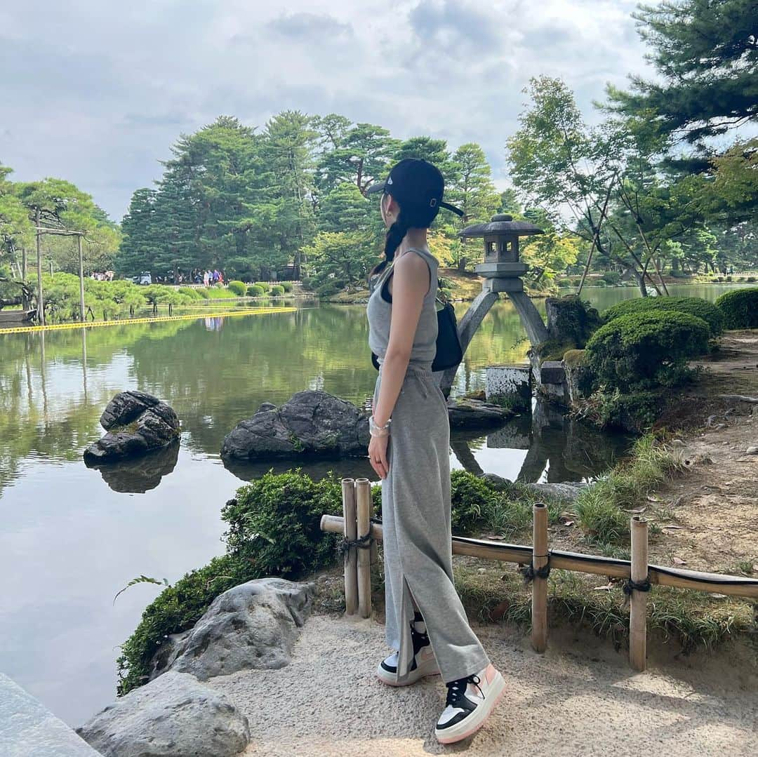 yuanさんのインスタグラム写真 - (yuanInstagram)「金沢旅行楽しかった~❤︎ ・ ・ ・ 📍ひがし茶屋街 📍21世紀美術館 📍兼六園 📍石浦神社 📍近江町市場」9月4日 19時20分 - y_g_006