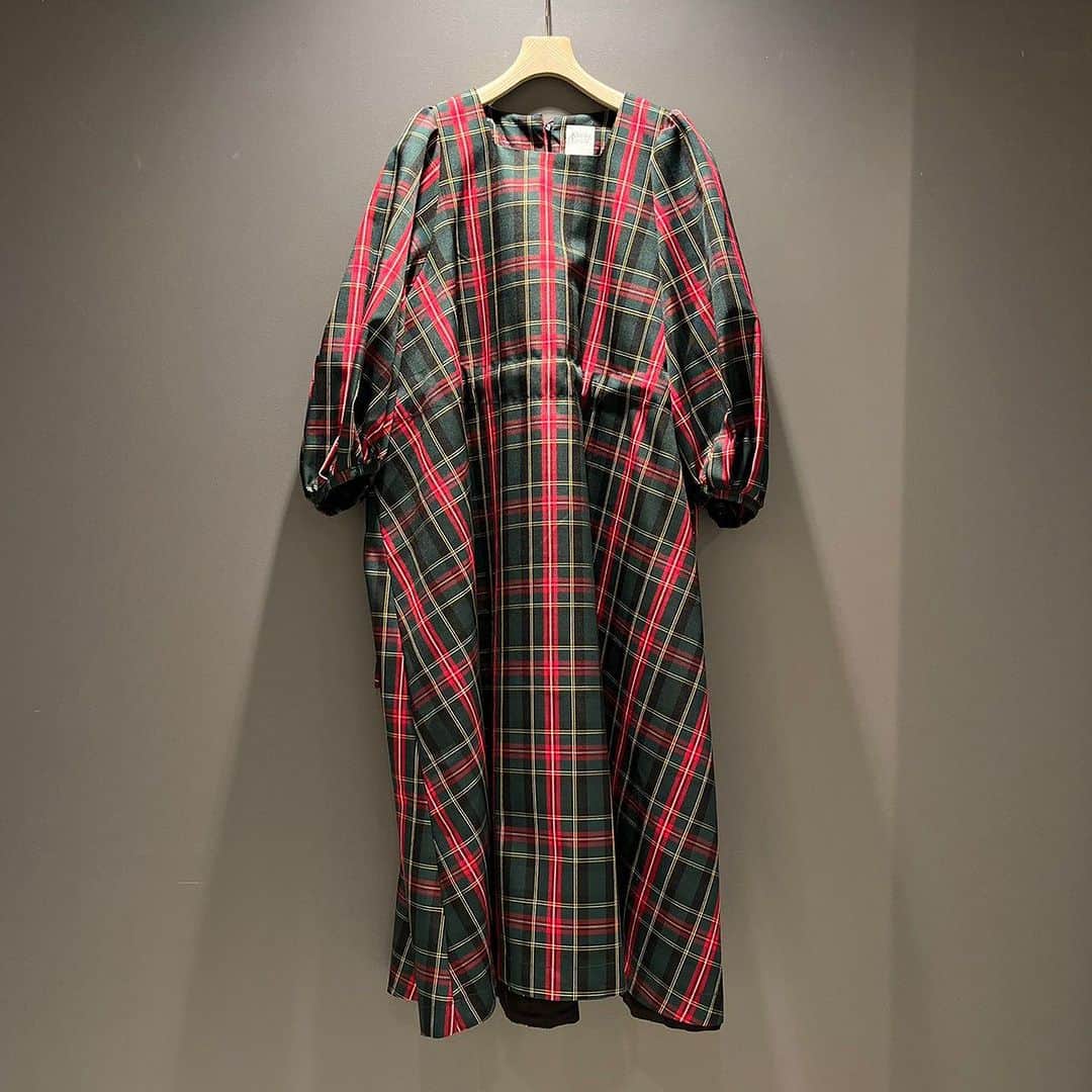 BEAMS JAPANさんのインスタグラム写真 - (BEAMS JAPANInstagram)「＜Rhodolirion＞ Womens Ribbon Dress - Plaid ¥64,900-(inc.tax) Item No.61-26-0593 BEAMS JAPAN 3F ☎︎03-5368-7317 @beams_japan #rhodolirion #beams #raybeams #beamsjapan #beamsjapan3rd Instagram for New Arrivals Blog for Recommended Items」9月4日 19時14分 - beams_japan