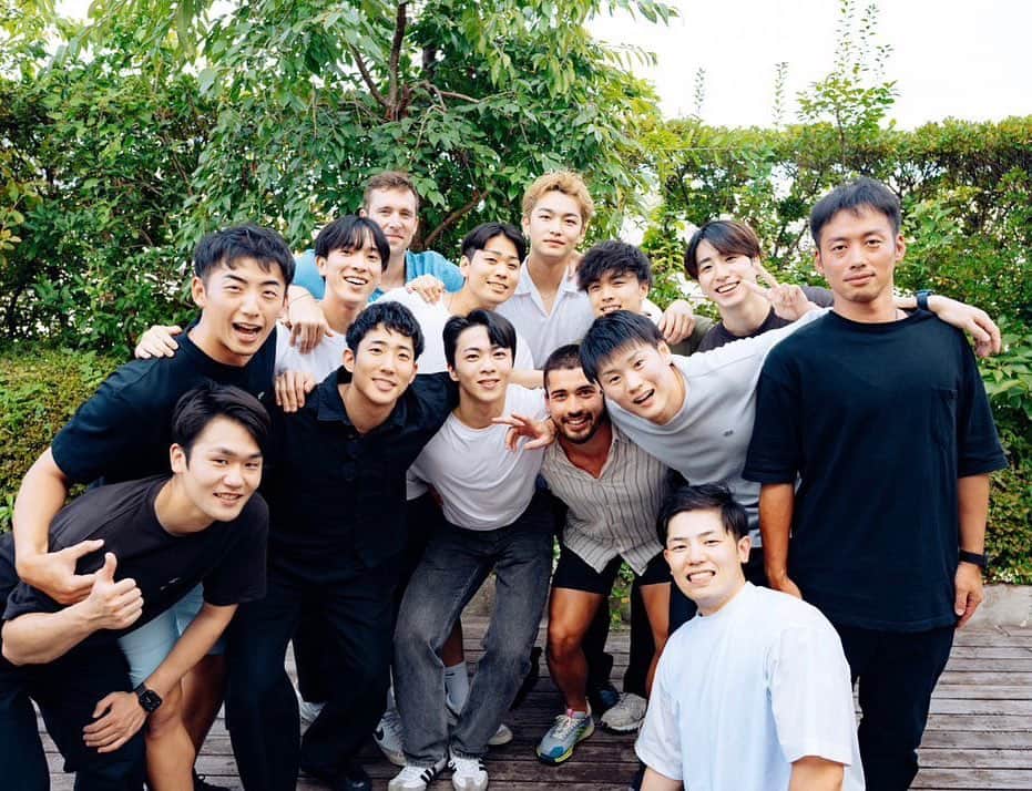 徳南堅太のインスタグラム：「JAPAN TEAM SABRE🇯🇵  💪🏼💪🏼💪🏼  #Fencing #Sabre #Team」