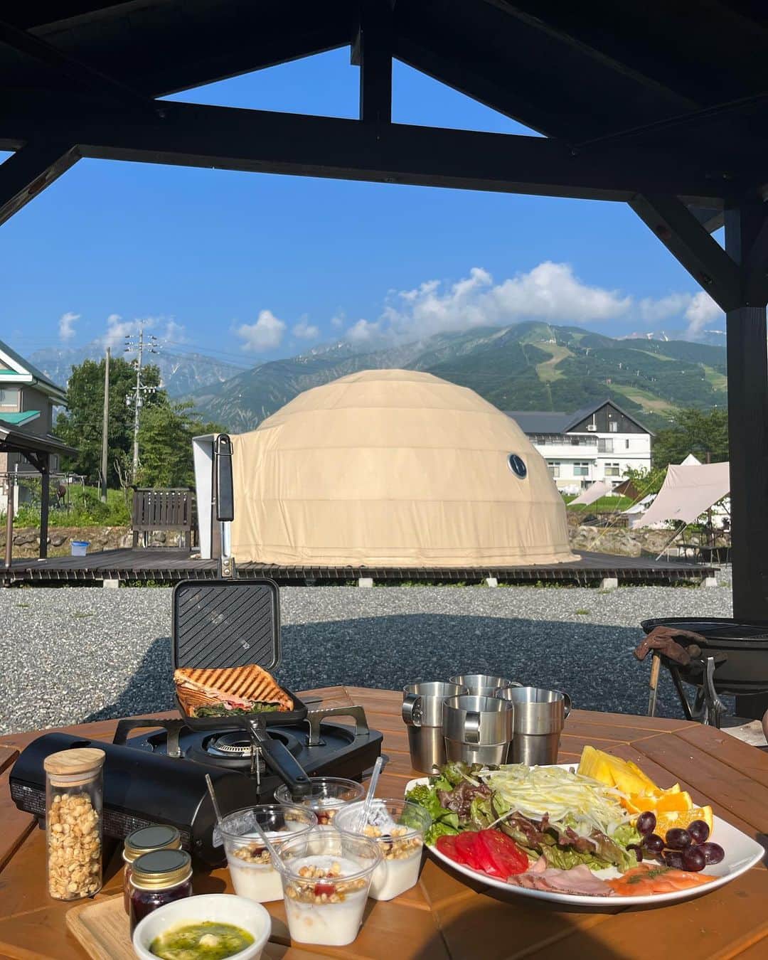 大西陽羽さんのインスタグラム写真 - (大西陽羽Instagram)「長野でグランピングしてきた🏔´- 部屋の隣にプライベートサウナあっていつでも夜、朝入った⸜🫶🏻⸝‍ サウナさいこー！！🧖‍♀️」9月4日 19時19分 - 0024_aki