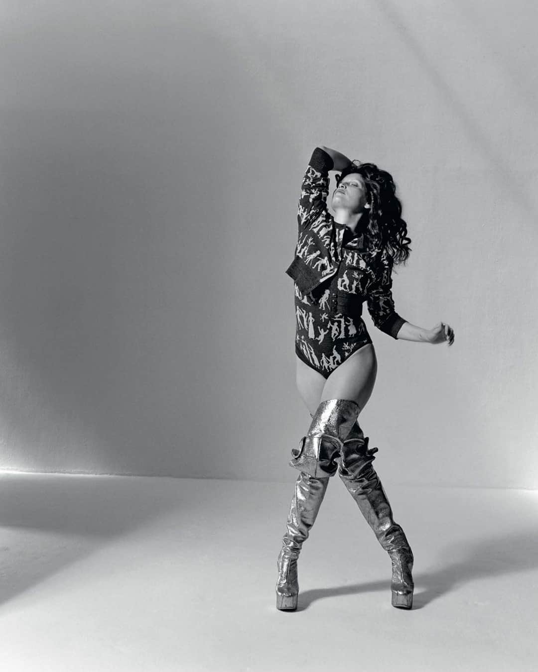 のインスタグラム：「@laetitiacasta styled in look #4 with gold boots from the Andreas Kronthaler for Vivienne Westwood Autumn-Winter 2023/24 collection, as featured in @bazaarfrance ⁠ ⁠ Photography by @oliverhadleepearch Styling by @isabellesayer   #AKAW2324」