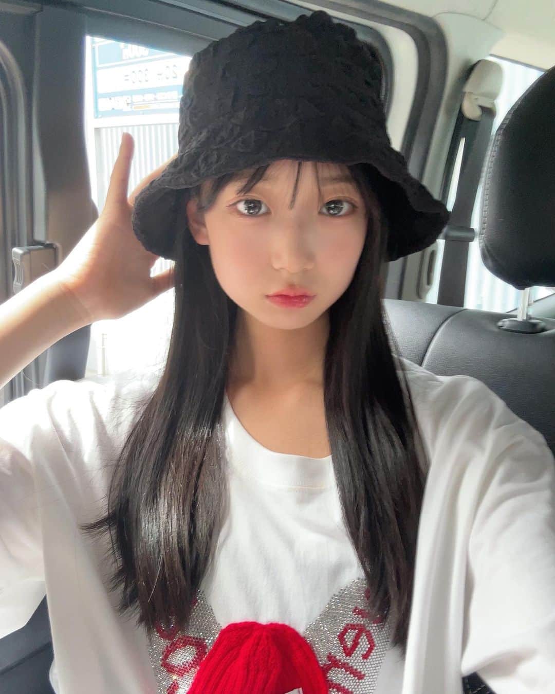 百田汐里さんのインスタグラム写真 - (百田汐里Instagram)「もう少しで文化祭だ:)♡ ． ．  #jkブランド  #jk  #jkの素敵な思い出  #ファッション  #黒髪ロング  #ストレート  #メイク  #今日好き   #fashion  #like  #hat  #instagram  #셀카  #좋아  #좋아요  #머리  #얼스타그램 	#메이크업  #오오티디 #일상」9月4日 19時24分 - shi._.o19
