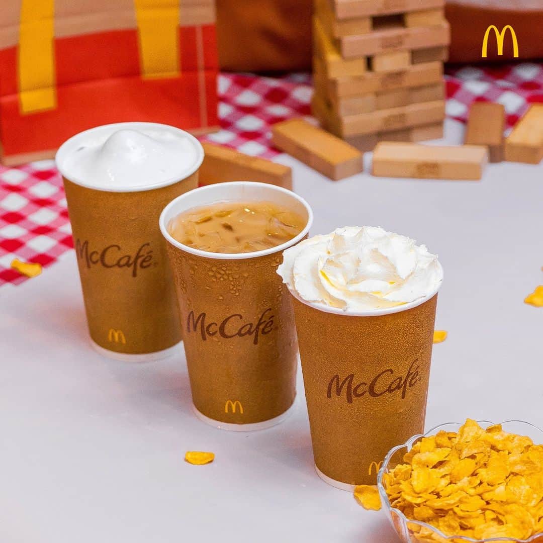 McDonald's Philippinesのインスタグラム：「Hirap naman pumili pag ito ang choices 😤 Pwede bang lahat?」