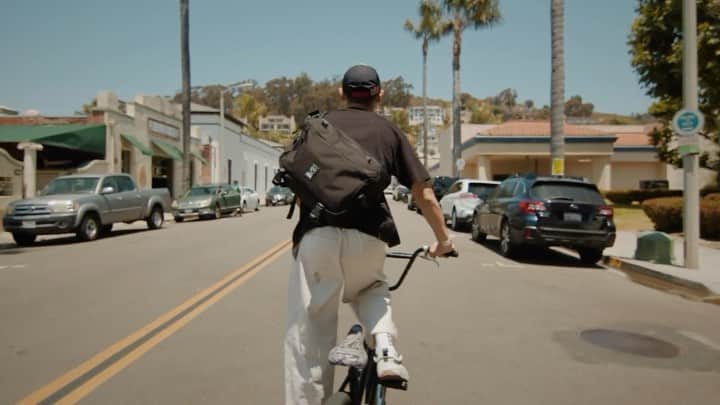 中村輪夢のインスタグラム：「“Rim with CHROME KADET series in California"⁠ ⁠ Starring : Rim Nakamura (@rimbmx )⁠ Director/Videograoher : Kiyomasa Kawasaki ( @k4mara2000 ) Photographer : Hikaru Funyu ( @hikarufunyu )⁠ ⁠ #chromejapan⁠ #chromeindustries」