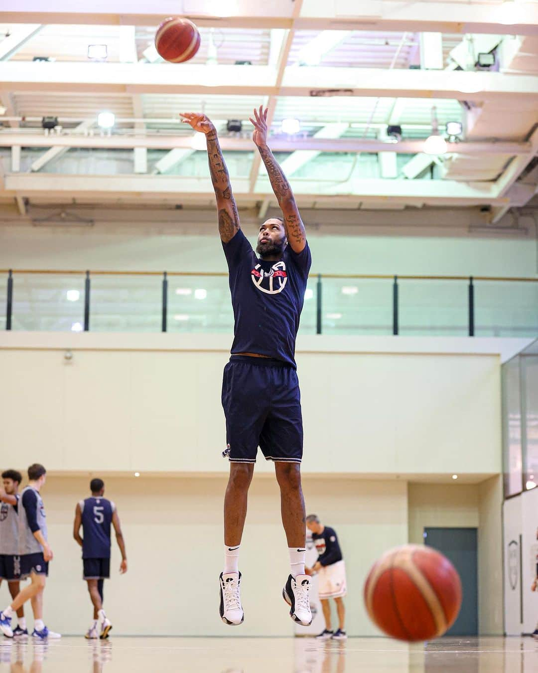 NBAさんのインスタグラム写真 - (NBAInstagram)「A new day. It’s back to work.   🇺🇸 #USABMNT #WinForUSA」9月4日 20時03分 - nba