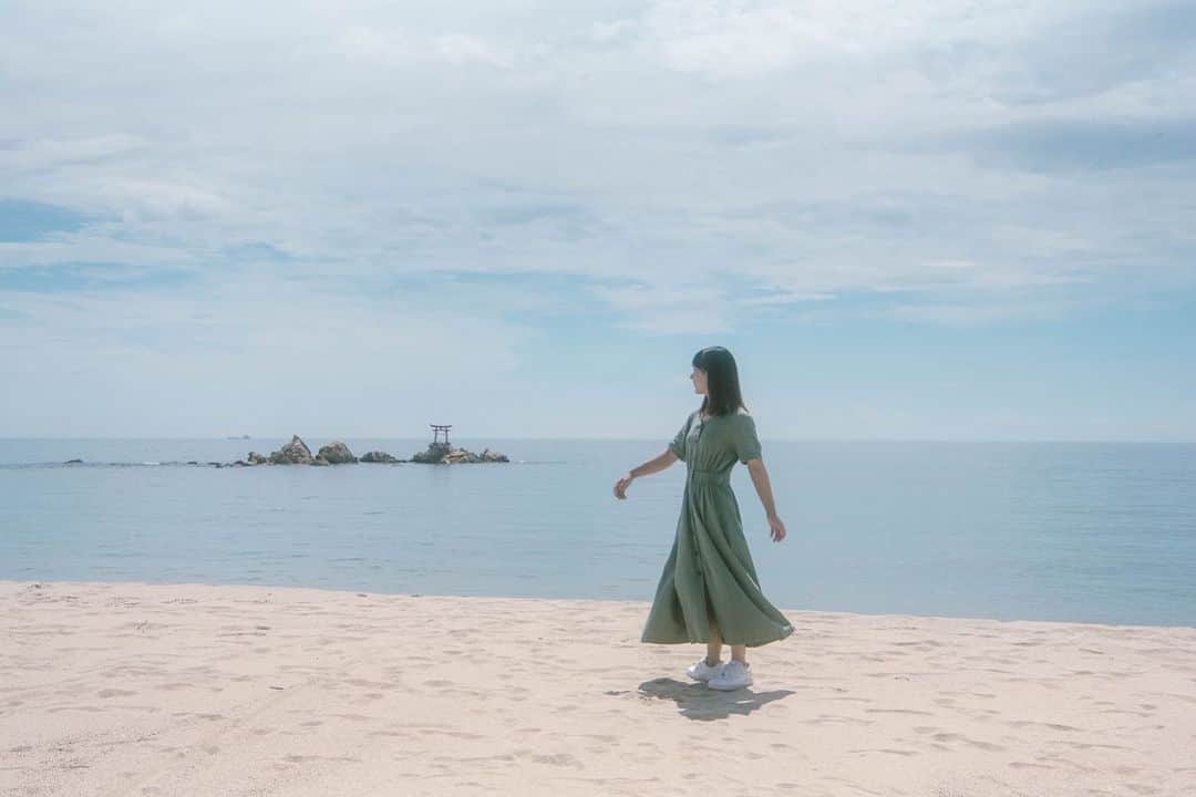 尾上彩のインスタグラム：「⛩🌊🌞」