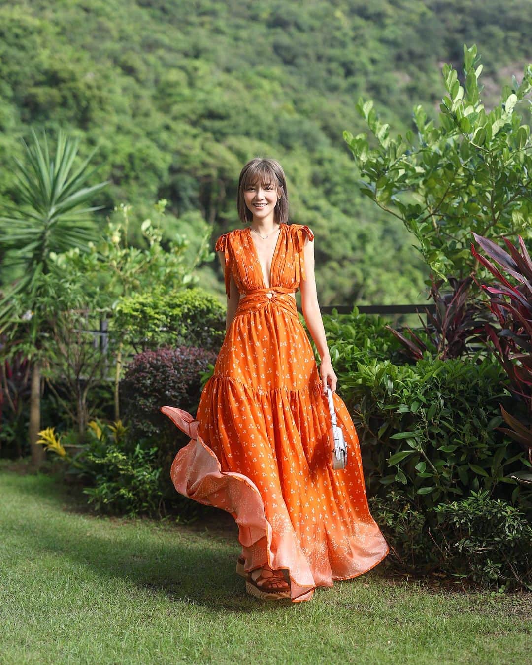 Elva Niさんのインスタグラム写真 - (Elva NiInstagram)「Hello September 🧡 又要迎來新一輪的挑戰 加油 #elvaootd」9月4日 20時08分 - misselvani