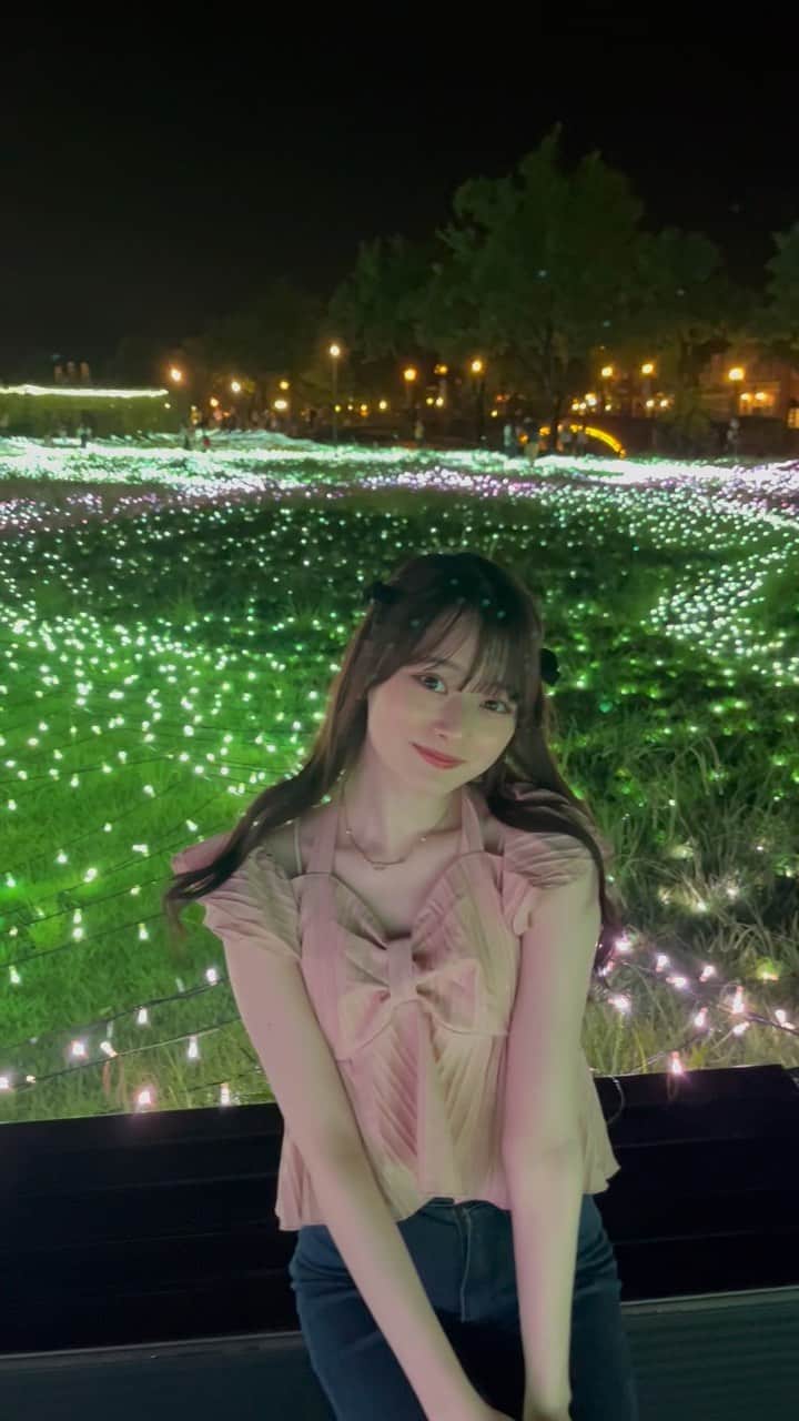 のインスタグラム：「イルミネーション✨💞  #高比良由菜#ゆなな#ハウステンボス#06#sjk#イルミネーション」