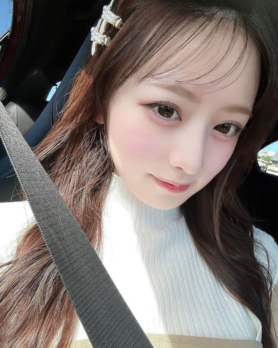 立花琴未さんのインスタグラム写真 - (立花琴未Instagram)「⁡ ⁡ ドライブしてきました 🚗🐾 ちなみにわたくし運転できるのです🫣  そして珍しくおデコ出し👶🏻 ⁡ #ドライブ #ドライブの日 #drive #サングラス #サングラス女子 #サングラスコーデ #休日の過ごし方 #自撮り #セルカ #gucci #ootd #오오티디 #데일리 #셀카 #팔로우」9月4日 20時14分 - kotomi_5chan