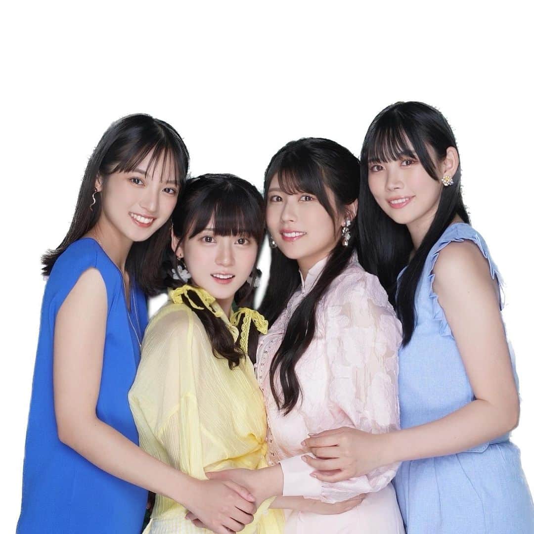 ちとせよしののインスタグラム：「9/24(日)はこの4人でプレデビューライブを行います🎤💕  Shibuya Spotify O-Crestでお待ちしてます！！  メンバーカラー ピンク🎀（@chitose_yoshino） ブルー🦋（@shinomi_seina） グリーン🍈（@momoko_3190） ホワイト🍼（@556_nakagawa）  ピンクのサイリウムたくさん振ってね〜！！d(≧▽≦*)♡  #アイドル #グループ名はまだ内緒」