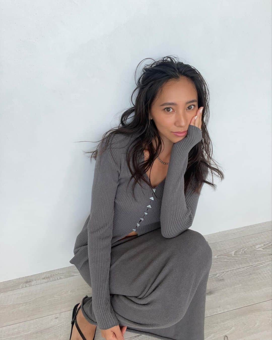 Erikaさんのインスタグラム写真 - (ErikaInstagram)「@alexiastam_official 🍂🤎23AW」9月4日 20時30分 - erika_k1124