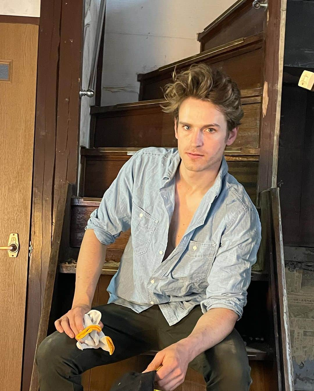 Anton Wormannのインスタグラム：「Honored to have Business Insider spotlighting my latest Renovation project in Tokyo 🏡🔨 Spoiler-alert: There is a Book in the making 🤫📚 #Akiya #Renovation #Tokyo #Japan #Businessinsider #Japanese #Scandinavian」