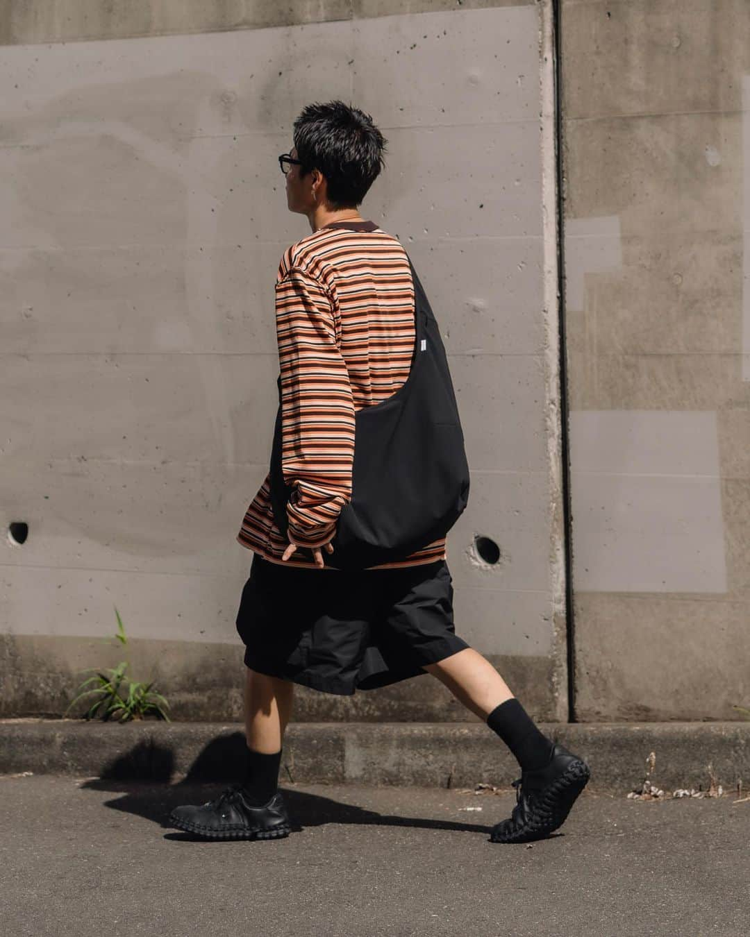 Ryoさんのインスタグラム写真 - (RyoInstagram)「Today's outfit 🚶 　 tee : @camielfortgens  pants : @ntn_official_  shoes : @nike × @jacquemus  eyewear : @yuichi_toyama_official  bag : @the_clesste   ㅤㅤㅤㅤㅤㅤㅤㅤㅤㅤㅤㅤㅤ #clesste #nike #jacquemus #camielfortgens」9月4日 20時56分 - ryo__takashima