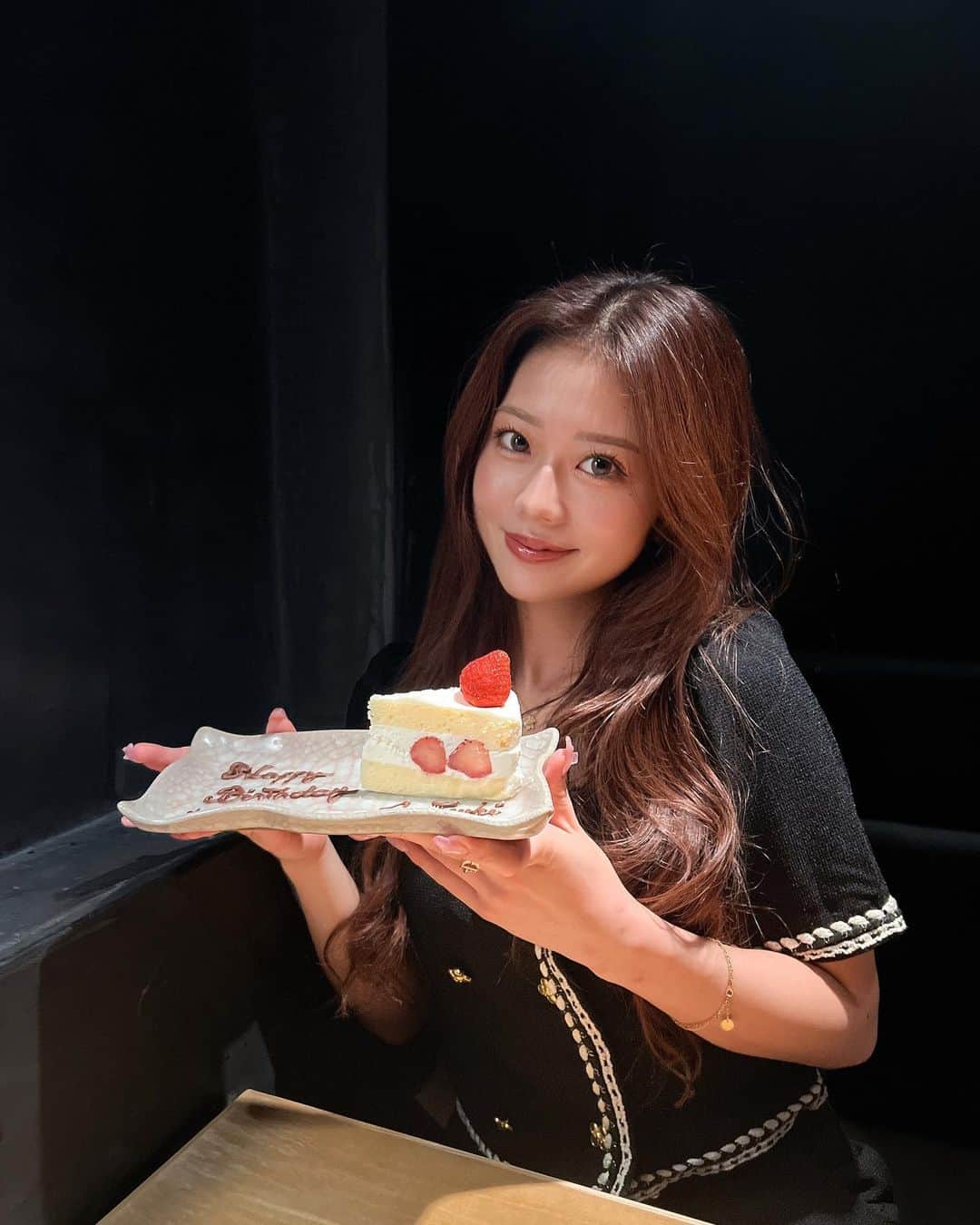 やしろななのインスタグラム：「いちごのショートケーキ〜〜〜🍓🍰　 りっちゃん5️⃣年目🩶thank you🩶」