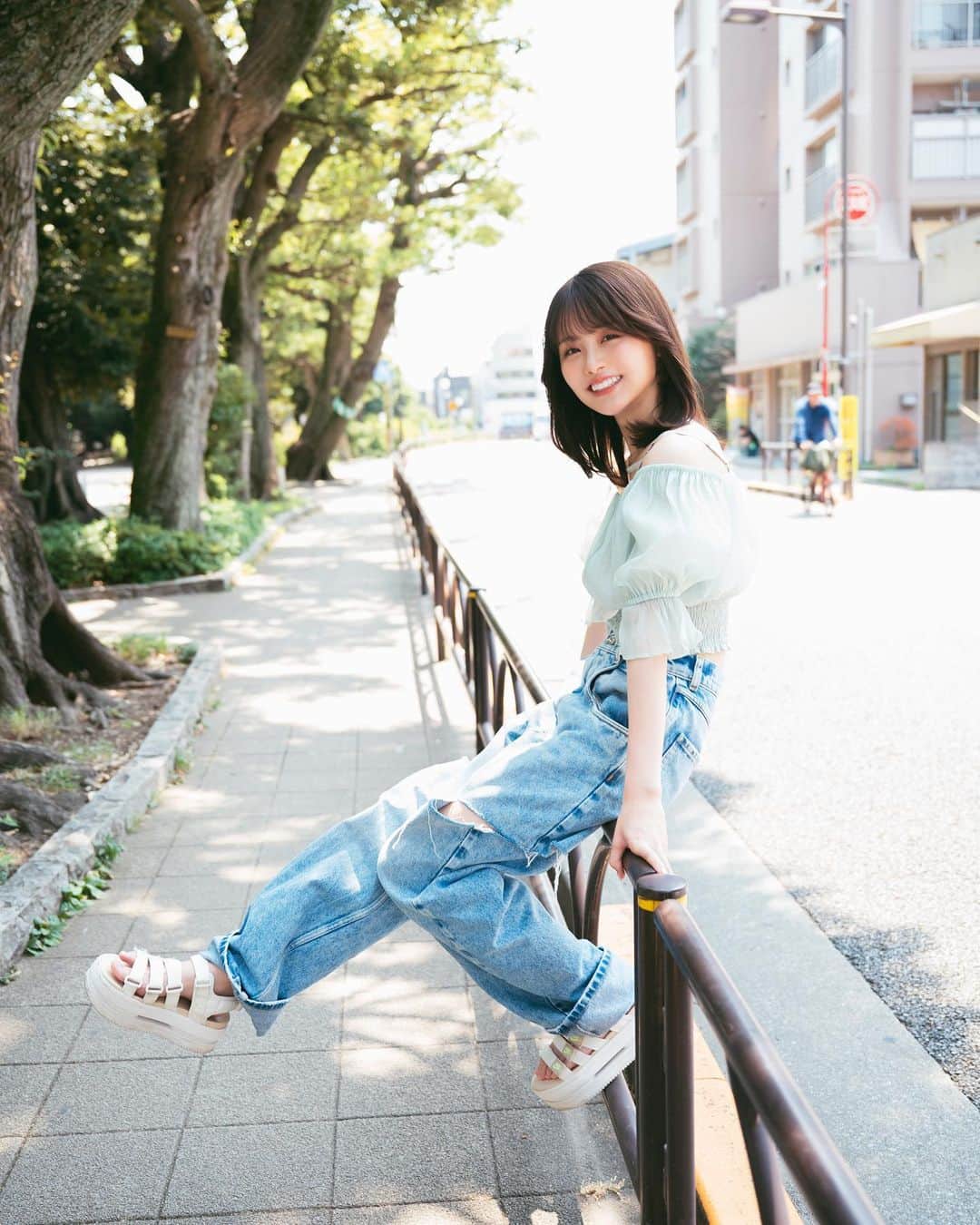 吉田恵美さんのインスタグラム写真 - (吉田恵美Instagram)「デートっぽい写真🍃🍃 みんなの理想のデート教えて！」9月4日 21時04分 - _yoshida_megumi