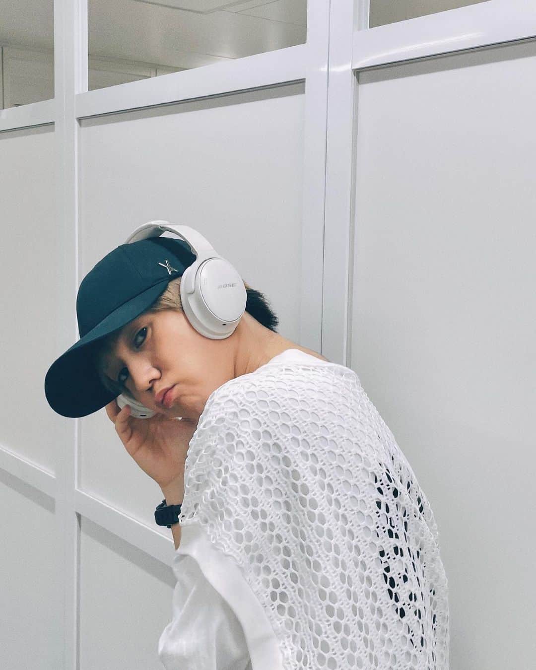 末吉9太郎のインスタグラム：「🤍🖤🍙」