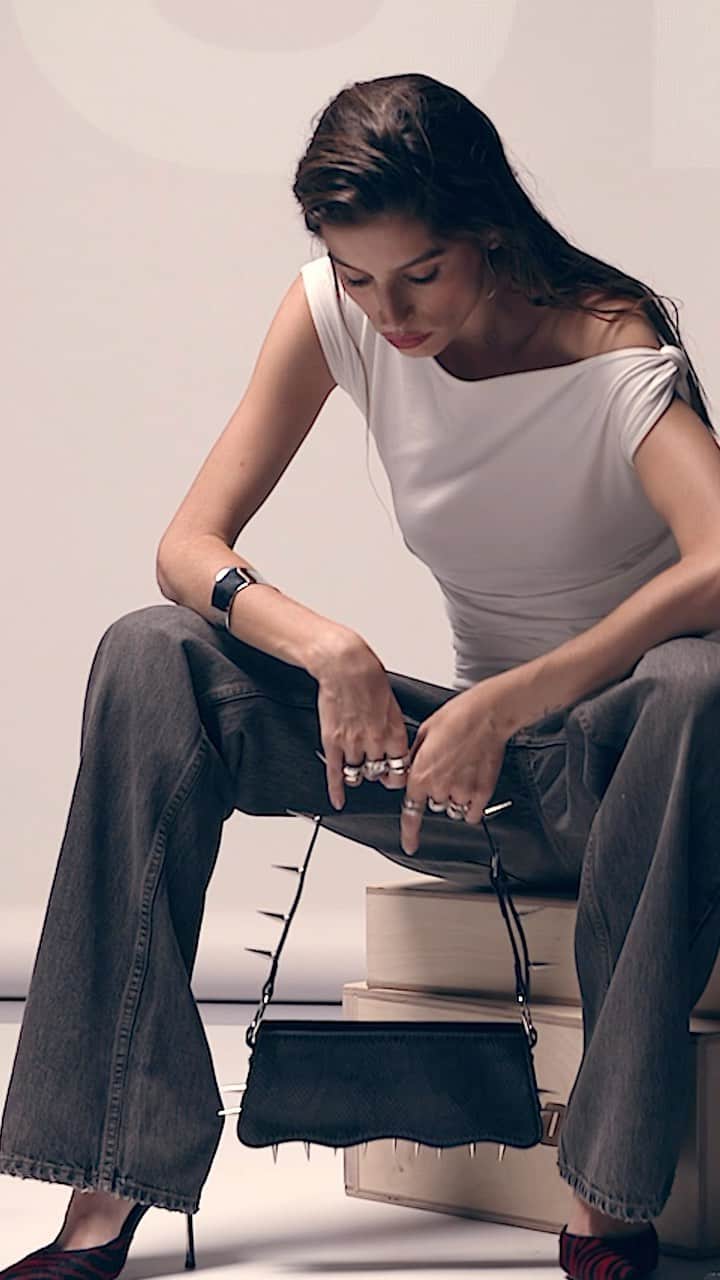 トップショップのインスタグラム：「Take this as a sign that your denim switch-up is due.  Heritage favourites and the latest trending shapes are available on ASOS.com now.」