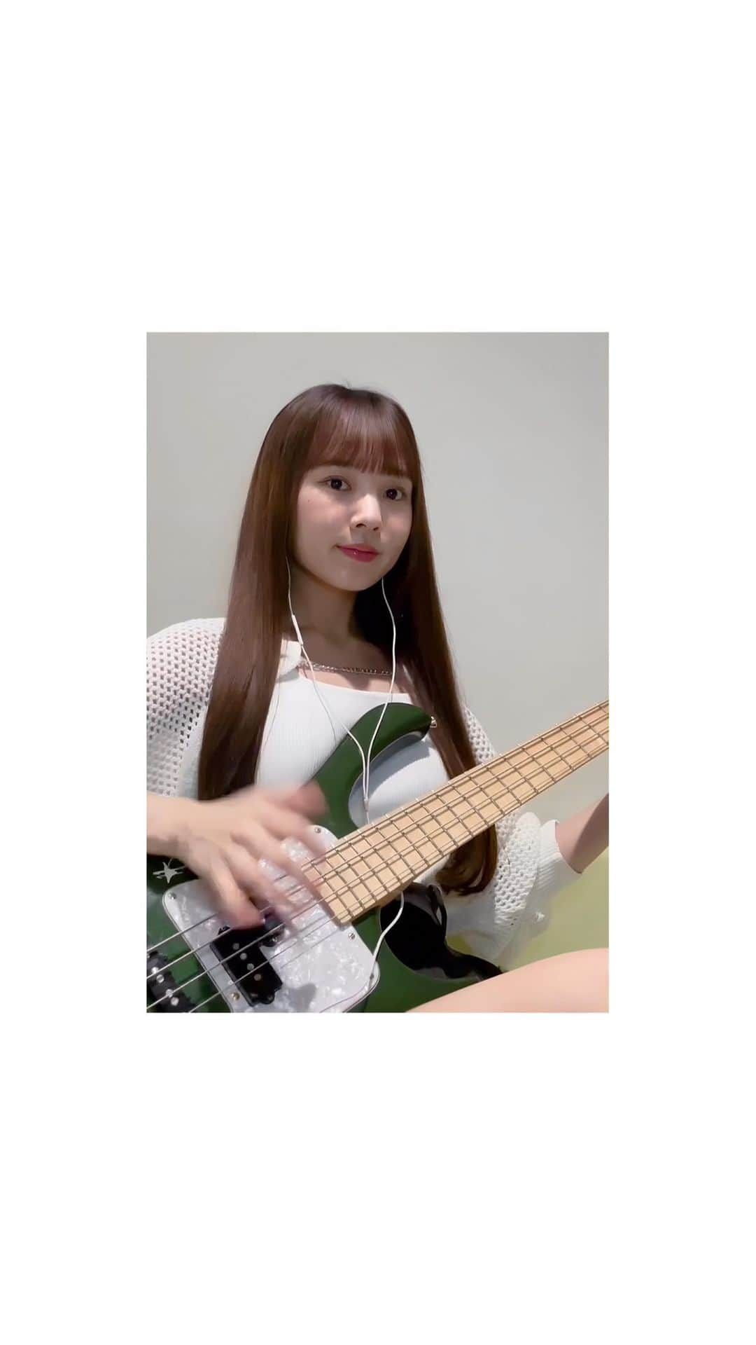 MINAのインスタグラム：「supido / frozy さん I played the bass🤍🩶 リールにも載せるね＾＾」