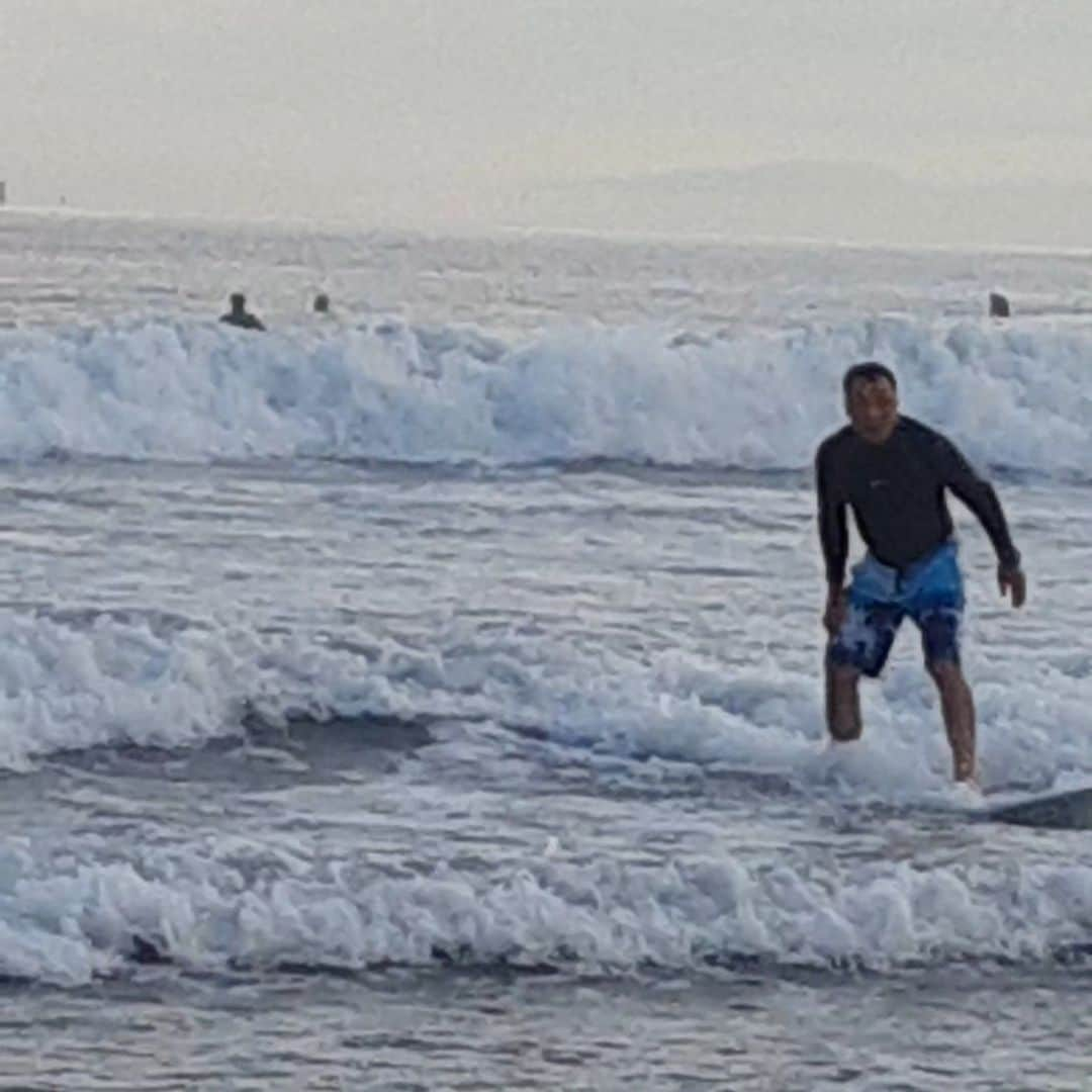 金原弘光さんのインスタグラム写真 - (金原弘光Instagram)「サーフィン🏄‍♂️やっと立てたよ🎵 今月はまだやれるかな😃  #サーフィン #湘南」9月4日 21時12分 - hiromitsu.kanehara