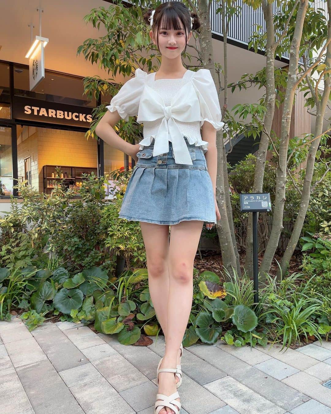 工藤咲姫さんのインスタグラム写真 - (工藤咲姫Instagram)「9月もよろしくお願いします🧸🌿‬   #アウトレット  #お買い物  #緑がいっぱい #くまちゃんヘア  #高一  #fip  #工藤咲姫」9月4日 21時17分 - saki_kudo_0710