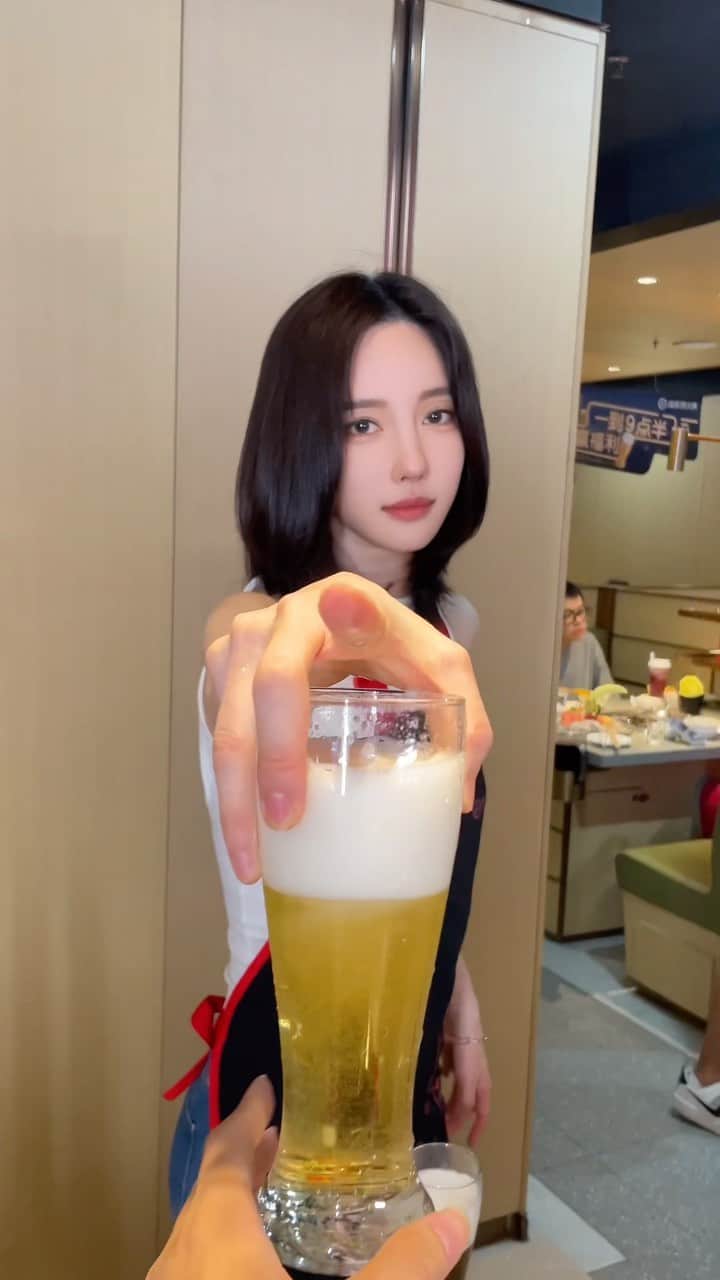 のインスタグラム：「ㅋㅋㅋ drink some ..」