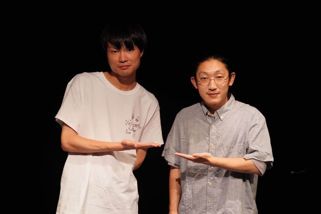 鳩さんのインスタグラム写真 - (鳩Instagram)「劇団星乃企画第12回公演「宇宙に一番近い夏」が無事終演いたしました🐦✨  1ヶ月以上の稽古期間を経て、2日間の公演で終わる演劇の儚さをいま身に染みて感じております  足を運んでくださったお客様、関係者様、演者陣そして星野、本当にありがとうございました  楽しかったです🐦‼️  #劇団星乃企画  #宇宙に一番近い夏」9月4日 21時31分 - newtons_hato