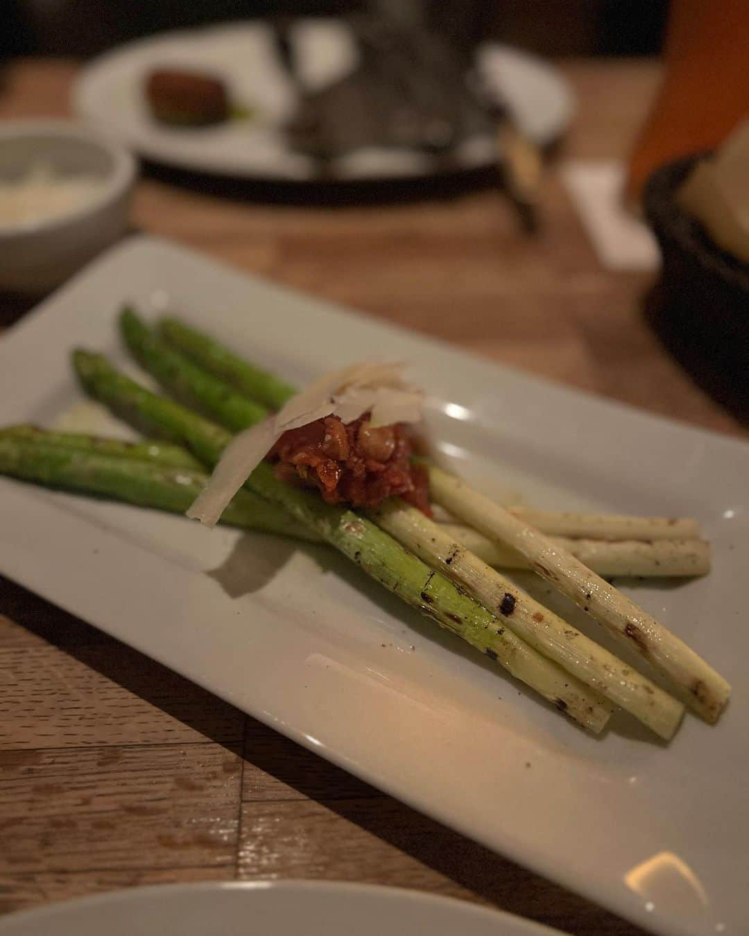 中田早保さんのインスタグラム写真 - (中田早保Instagram)「. CICADA   贅沢な時間。 外食は美味しいご飯が食べれることも幸せだけど、 深い話ができる大切な時間でもある  最近感じてること、考えてることの 答え合わせが出来た気がする  この日のNo.1は2人ともホタテ🤎 また行こうね😎  . #CICADA」9月4日 21時49分 - saho_02