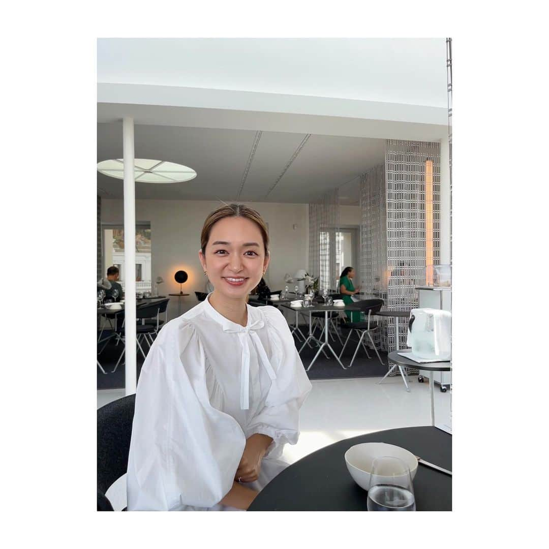 後藤晴菜のインスタグラム：「美術館の中にあるレストラン🍽️🇫🇷  #Paris」