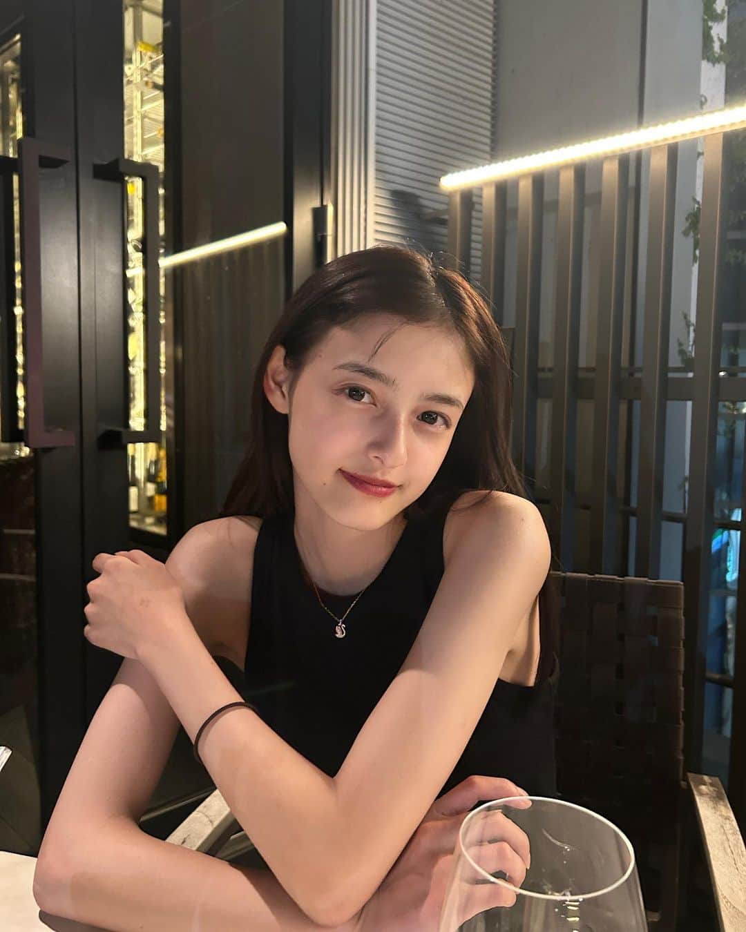大峰ユリホのインスタグラム：「秋を渇望しつつも、晩夏も楽しんでる」