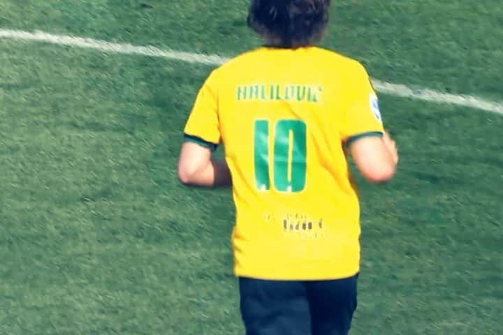 アレン・ハリロヴィッチのインスタグラム：「Great team effort!! Keep working 🔰⚽️ #ah10」