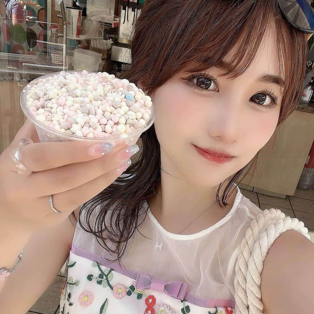 加藤里奈さんのインスタグラム写真 - (加藤里奈Instagram)「⋆  りほちゃんの誕生日に投稿しようと思ってたのに 気づいたら9月になってた🙄  #ootd #fashion #instafood #instagram  #hairstyle #outfit #code #instafashion  #ファッション #撮影 #ヘアスタイル #ヘア  #コーディネート #コーデ #今日の服 #ハワイ」9月4日 22時30分 - katoco0326