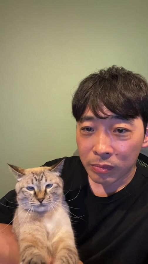 堂島孝平のインスタグラム：「木曜日はCOTTONCLUB！」