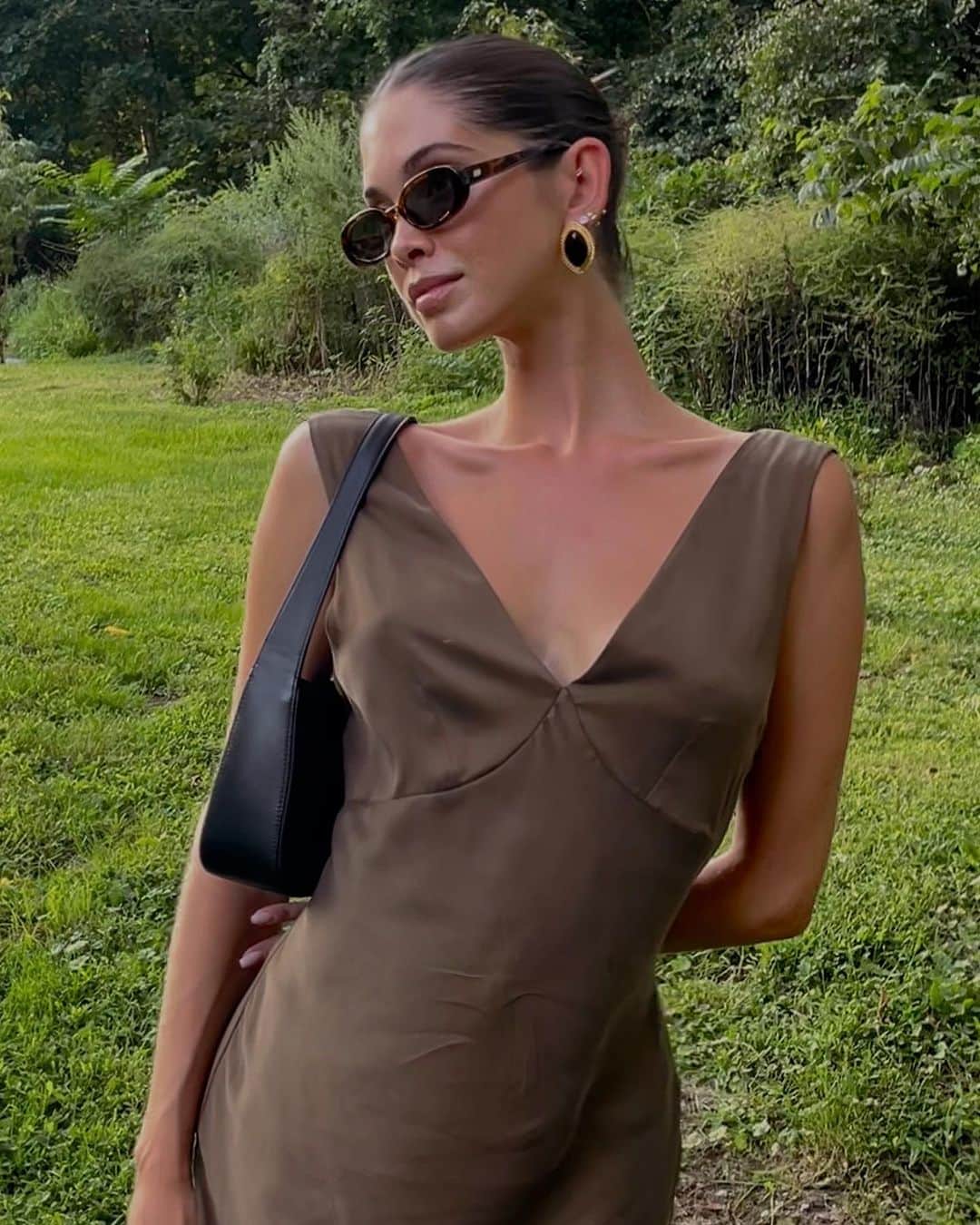 ギーザ・ラガースのインスタグラム：「Upstate Weddings 🦌」