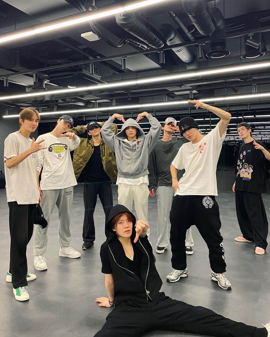 NCT 127さんのインスタグラム写真 - (NCT 127Instagram)「✅Fact Check✅ Dance Practice🎶🎵🕺  #NCT127 #FactCheck #NCT #NCT127_FactCheck」9月5日 0時25分 - nct127