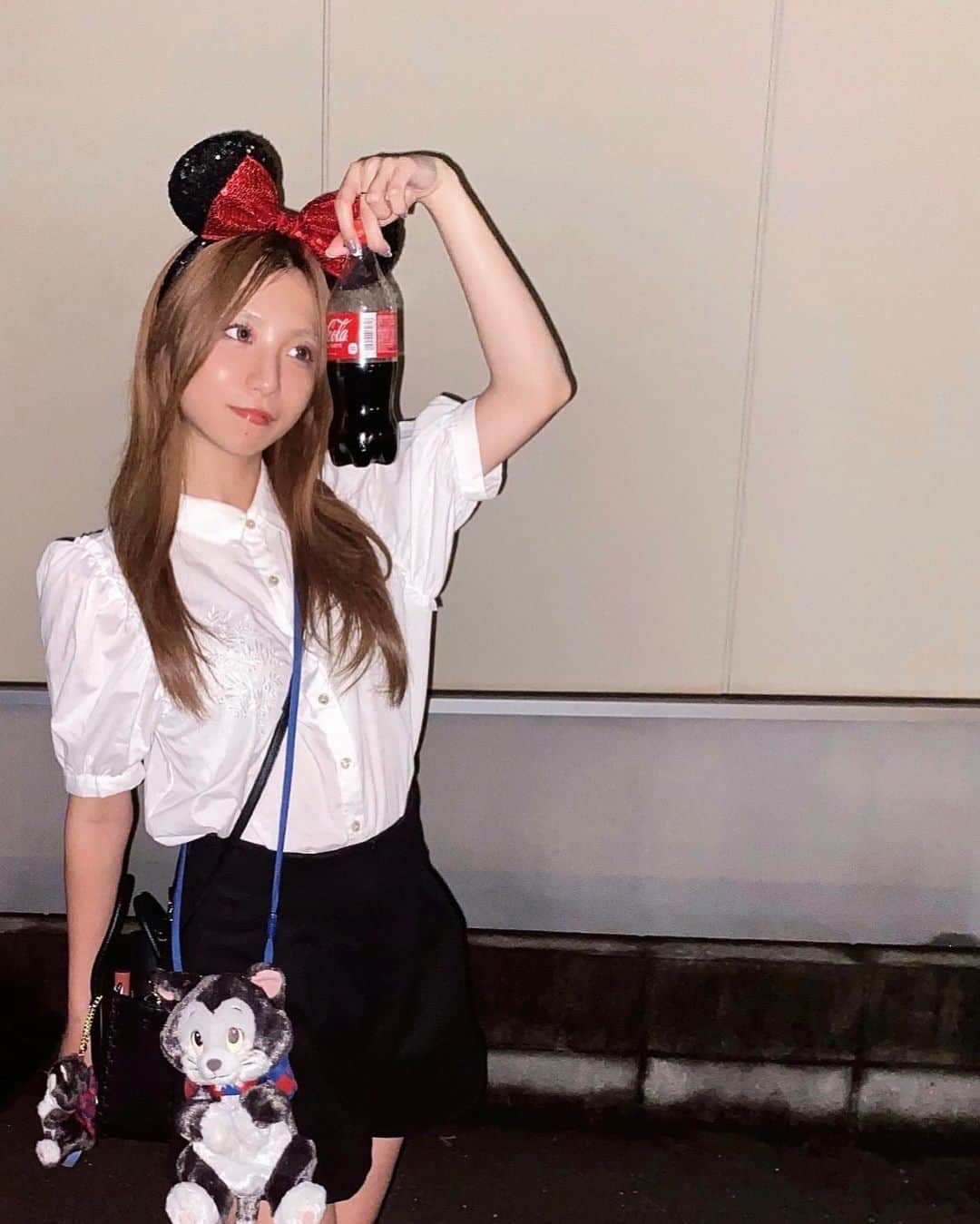 のインスタグラム：「. 一生推しフィガロたんお迎えやったー❤️🐈‍⬛💙」