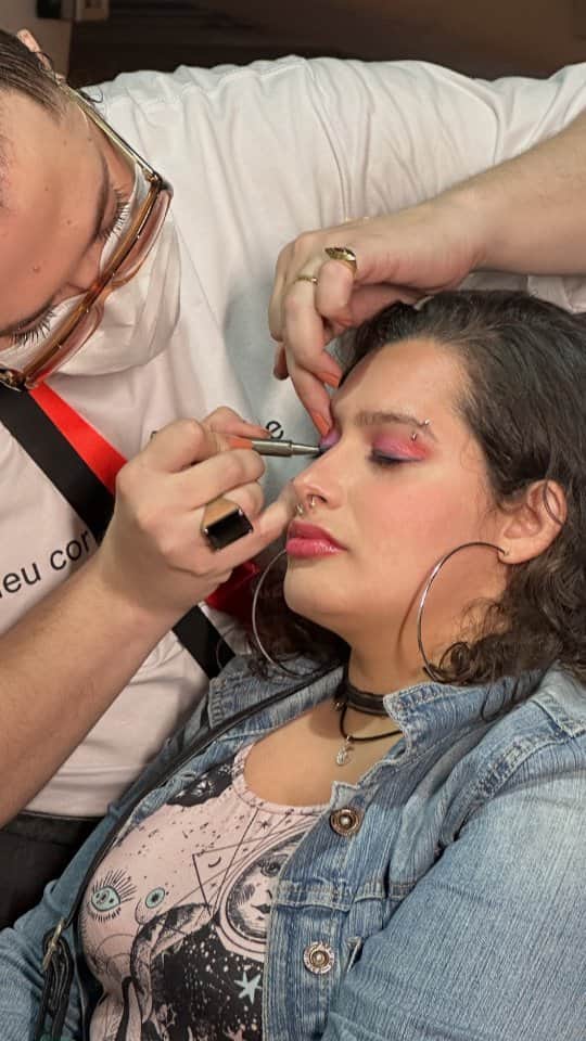 quem disse, berenice?のインスタグラム：「no sábado QDB participou da Casa TPM 2023, evento inspirador que celebrou corpos femininos e os caminhos para que eles possam existir com liberdade num mundo que ainda insiste em dizer como eles precisam ser.  nossa Diretora, Bruna Buás, fez parte do painel “Desproibindo o corpo feminino”, junto com @lobomari e @marthanowill confira um pouco do que rolou!  @revistatpm #qdbecasatpm」