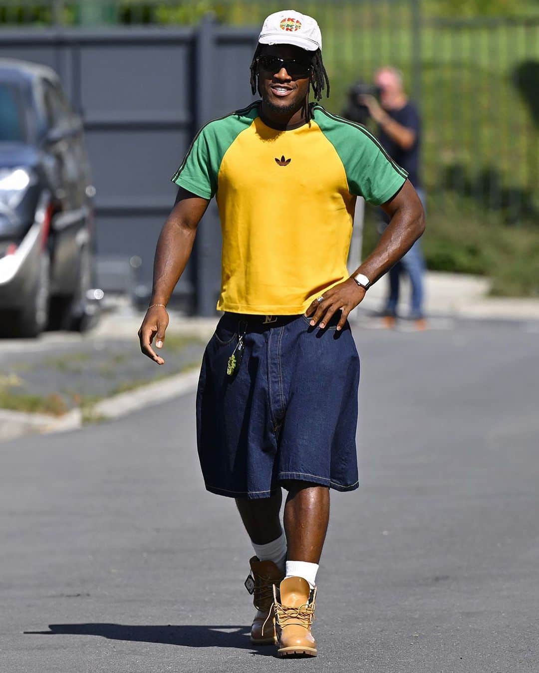 ミシー・バチュアイのインスタグラム：「Hello 👋🏾🇧🇪」