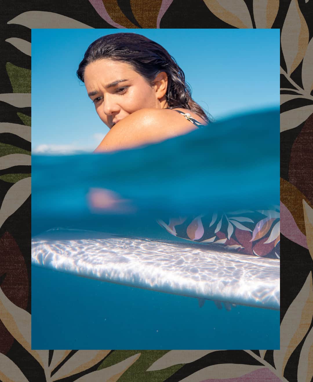 BILLABONG WOMENSさんのインスタグラム写真 - (BILLABONG WOMENSInstagram)「Take a surf trip with @tanika_hoffman to Reunion Island. Shop new surf capsule swim. #BillabongSurfCapsule   📷 : @antoine_veillard_」9月5日 2時00分 - billabongwomens
