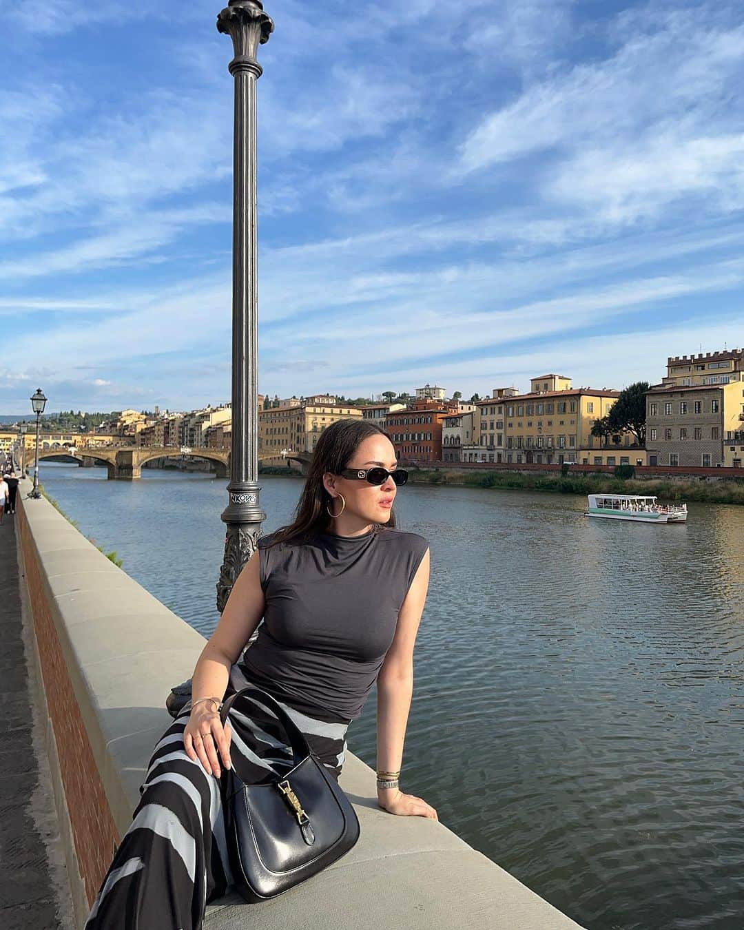 アンディー・トレスのインスタグラム：「8th time in Florence and it never gets old 🥹 #firenze」