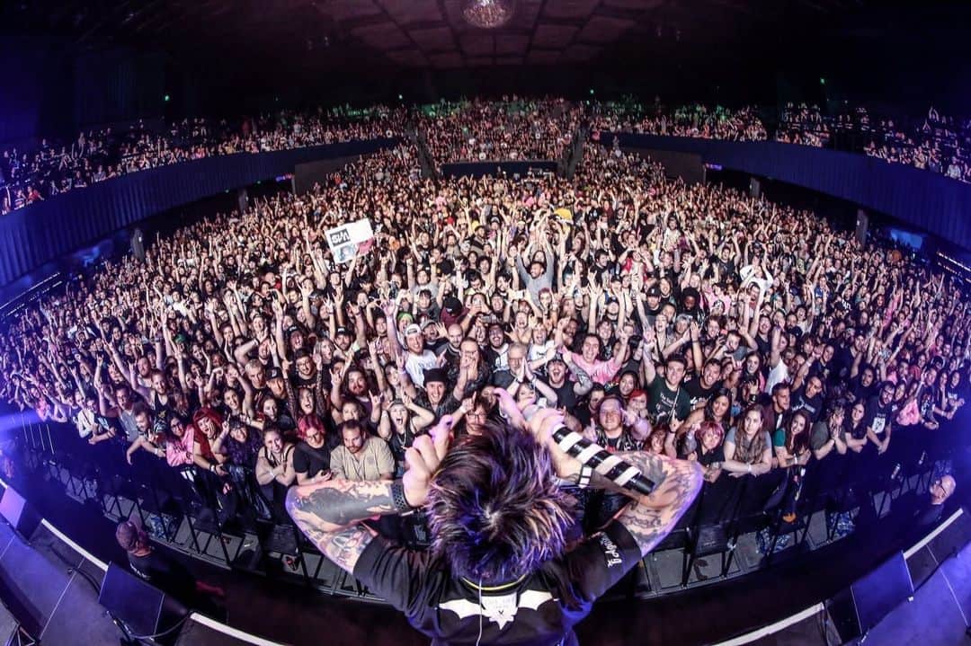 MAH さんのインスタグラム写真 - (MAH Instagram)「#JACKPOTJUICER US TOUR Day 8 at The Mission Ballroom Denver, CO.  #SiM #SiMUSTOUR #PLAYDEAD  📷 @koheisuzukiphoto」9月5日 11時55分 - mahfromsim