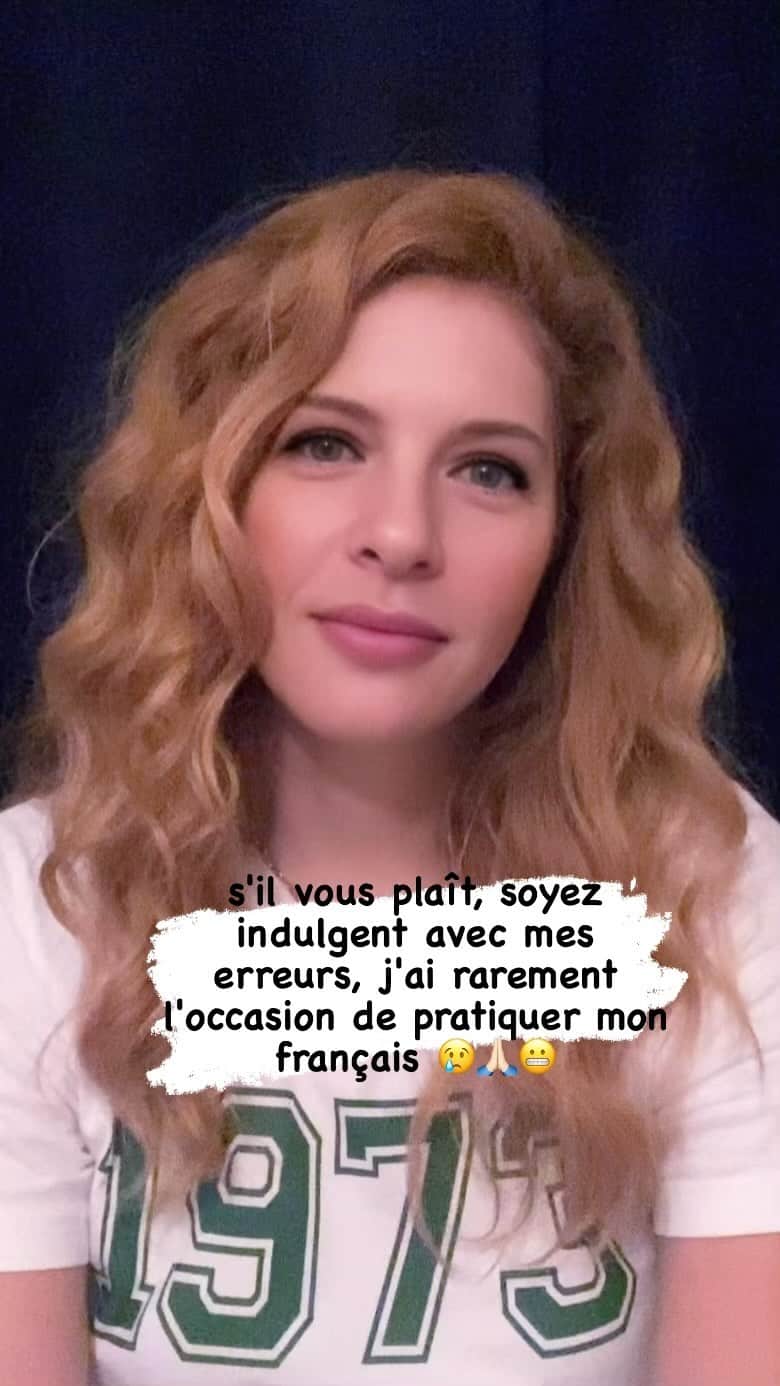 レイチェル・レフィブレのインスタグラム：「Le lien pour acheter des billets est dans ma bio 💋」