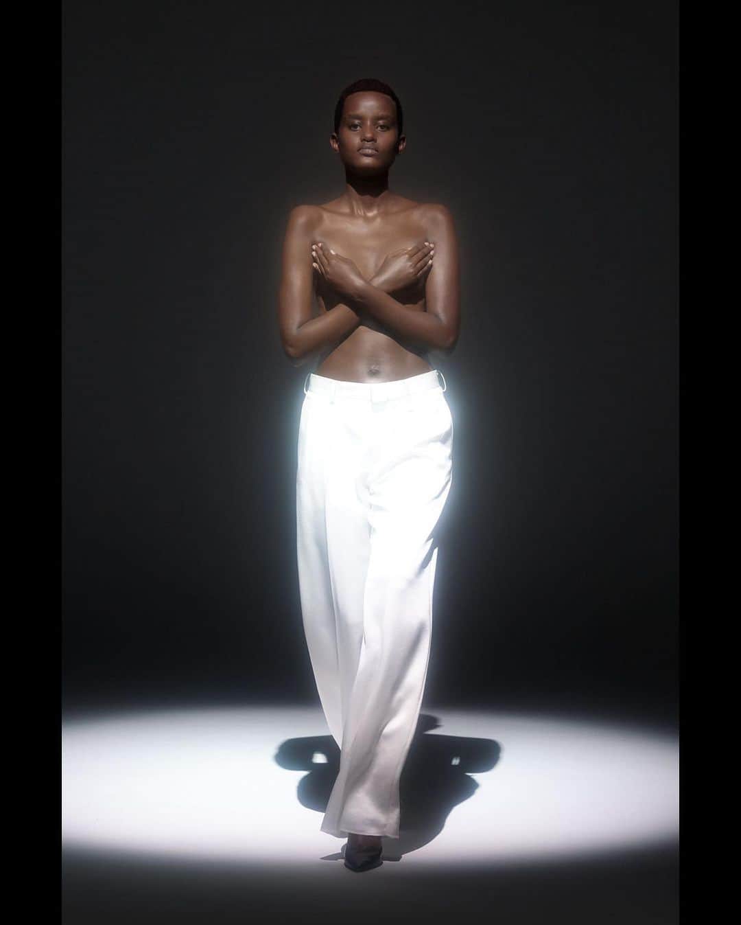ZUCCA Modelsさんのインスタグラム写真 - (ZUCCA ModelsInstagram)「INES @dressedundressed SS24 @ines__pamela #tokyorebels」9月5日 12時28分 - tokyo.rebels
