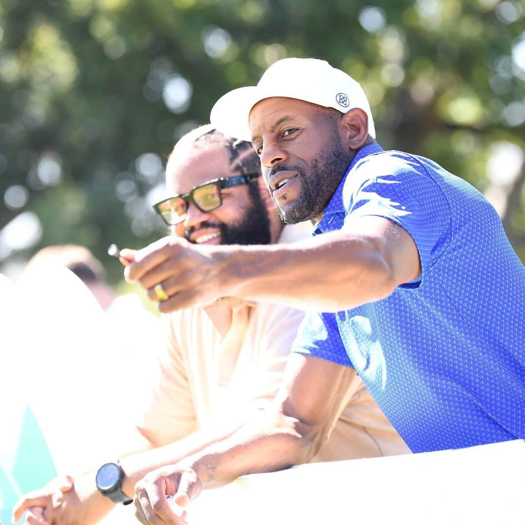 アンドレ・イグダーラさんのインスタグラム写真 - (アンドレ・イグダーラInstagram)「Let’s Go Golfin! ⛳️ 🏌🏾‍♂️   @workday @eatlearnplay   📸: @noahgphotos」9月5日 4時17分 - andre