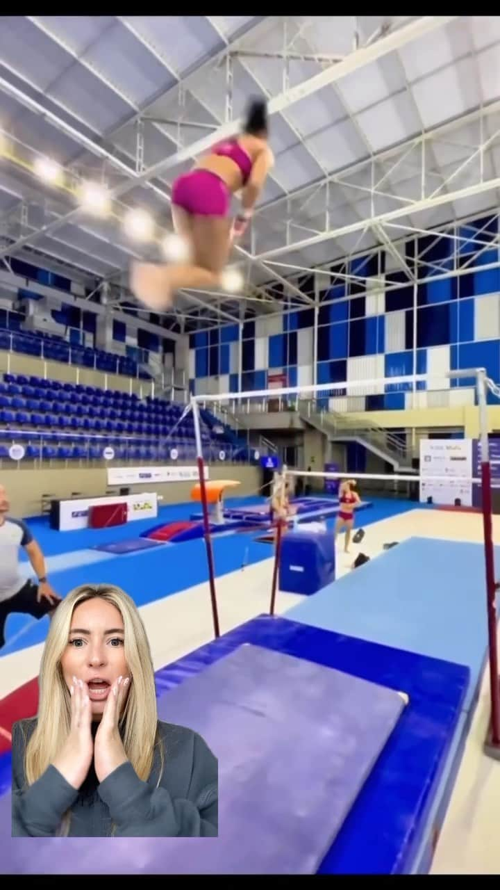 ミカイラ・スキナーのインスタグラム：「So cool seeing Rebeca and Simone still killing it. Here’s a fun fact about their bars dismounts! Honestly so much easier than doing a giant. Wonder if anyone else is gonna start using this?? #gymnastics #olympians #bars」